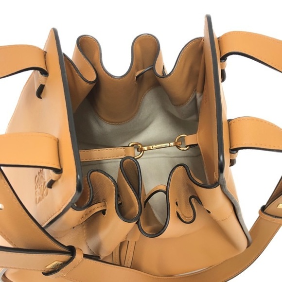 Loewe Hammock DW Medium Drawstring 2way Handbag Shoulder Bag Camel - Picture 7 of 10